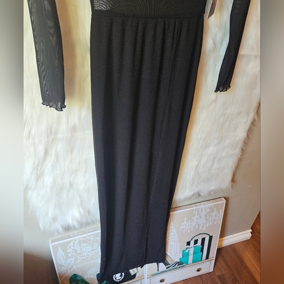 Mixed Threads Elegant Black Mesh Long Sleeve Dress - Picture 3 of 9